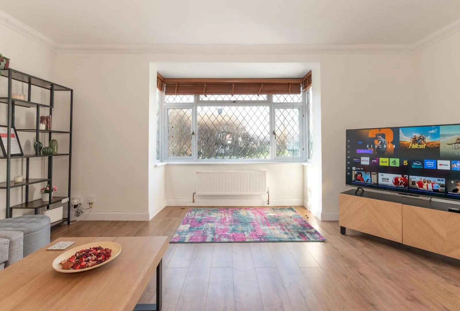 Holiday home Pass The Keys Bright Spacious 4Br House Elizabeth Line London United Kingdom